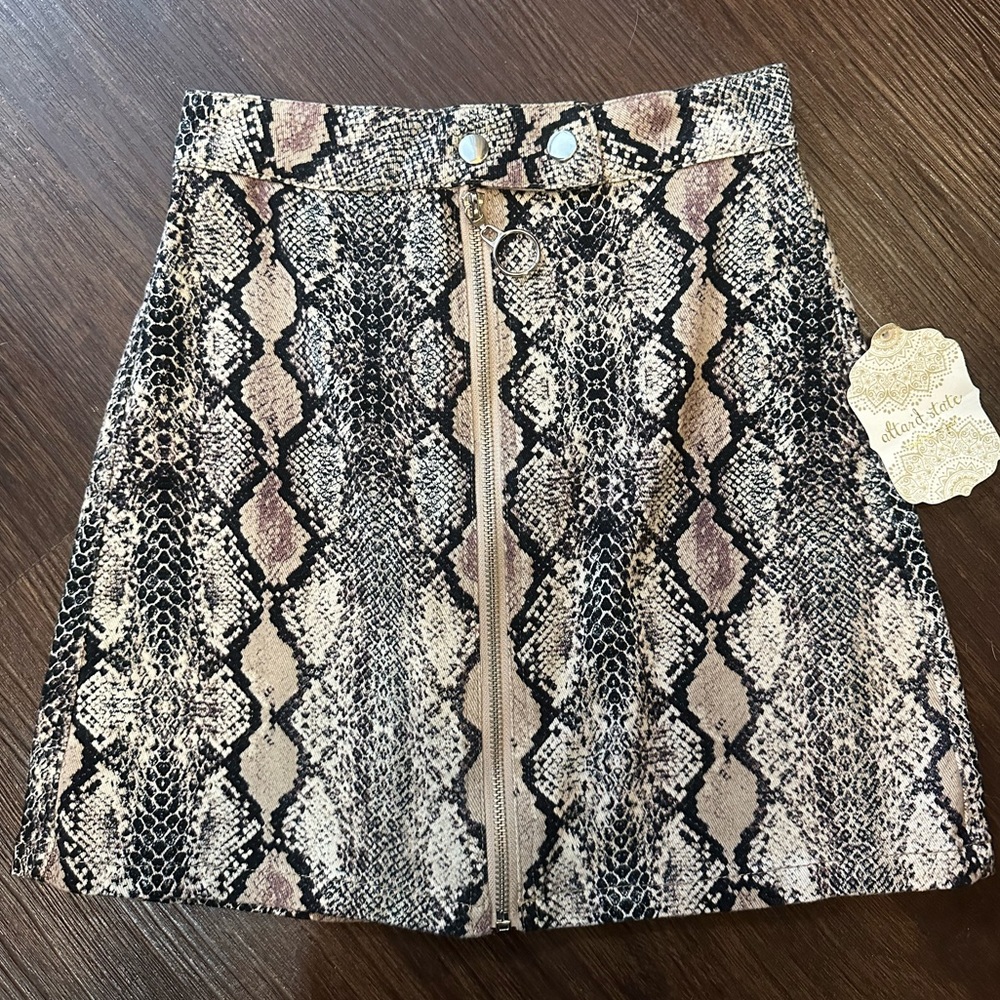 Altar’d State Snack print front zip skirt